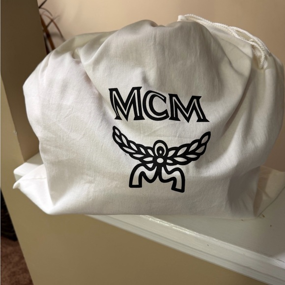 MCM Red and White Satchel Bag - Picture 6 of 10